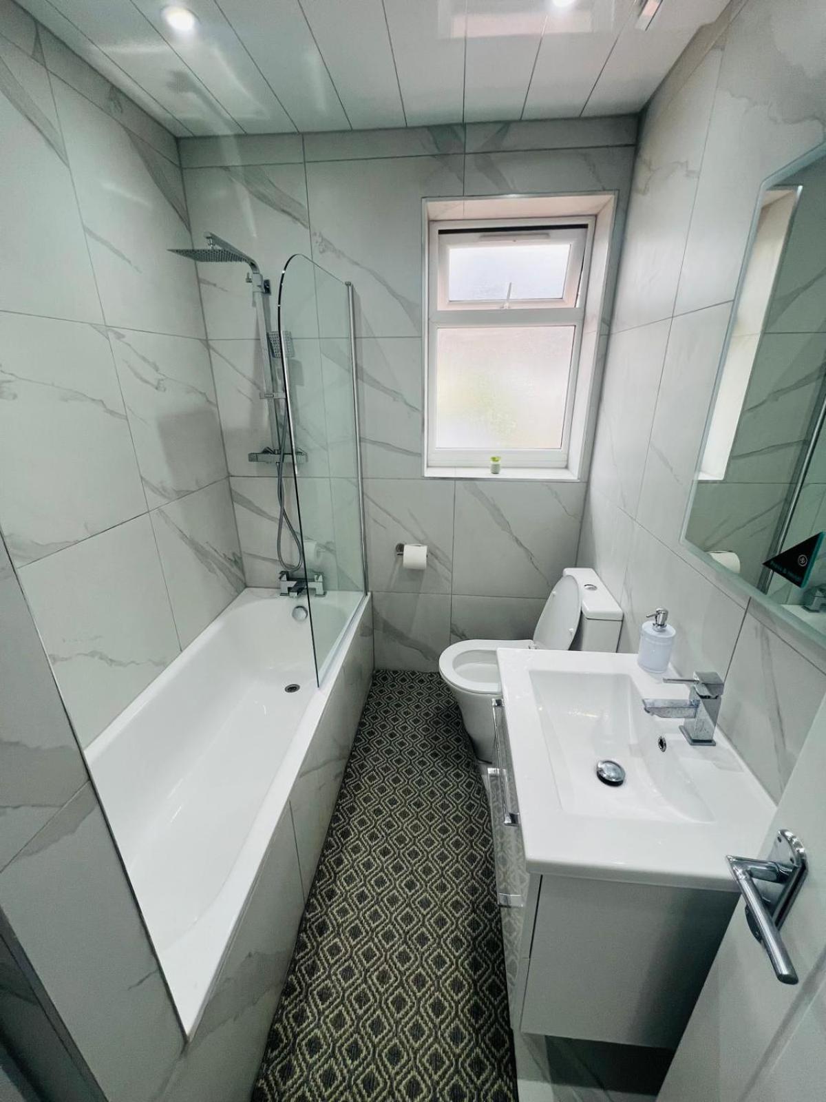 93 New Road Homestay Harmondsworth